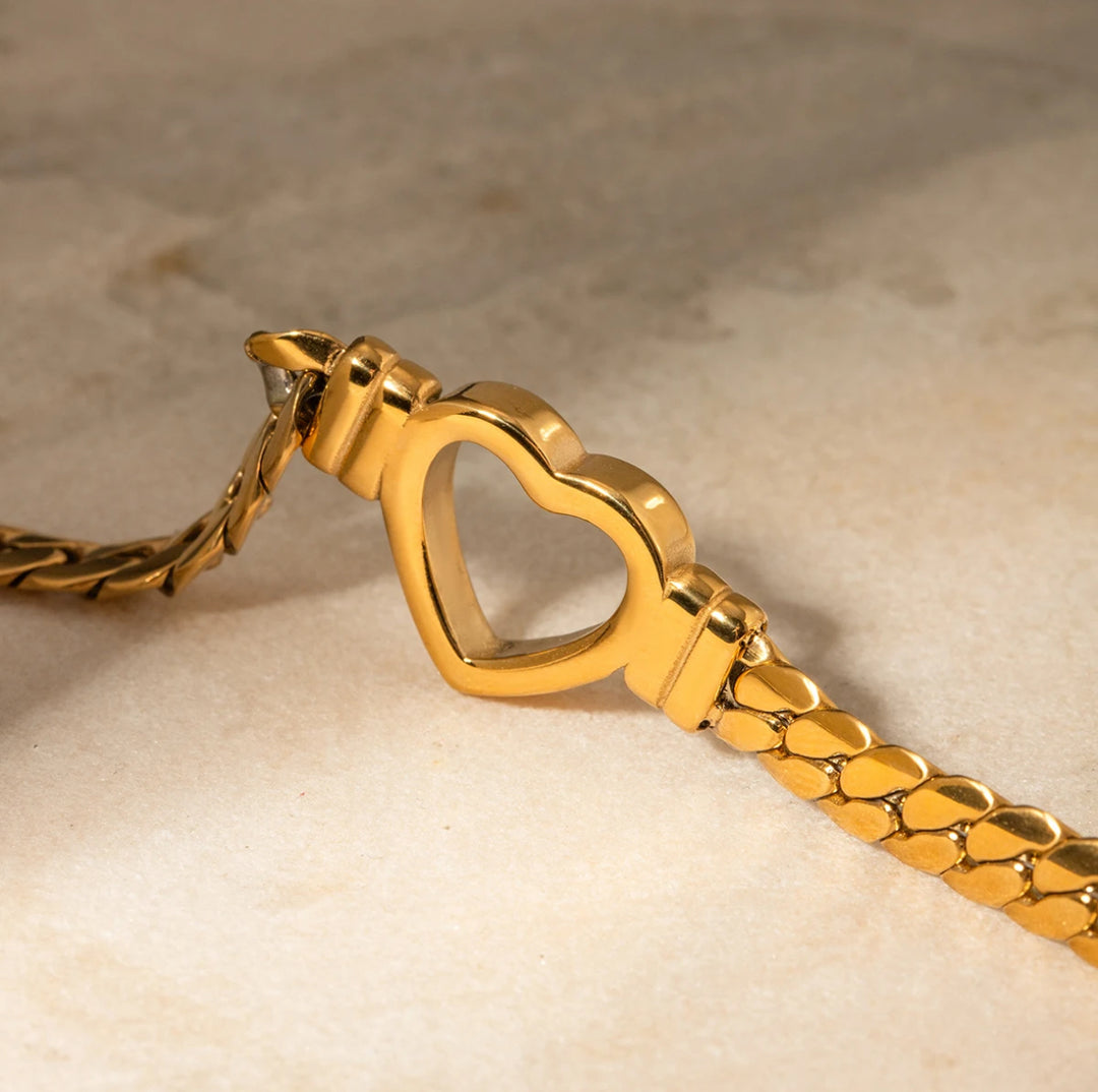 18K Gold Heart Bracelet - Humble Legends Jewelry