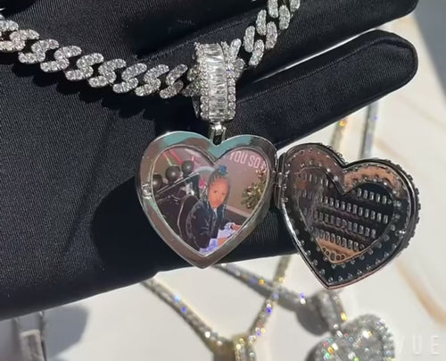 Icy Heart Photo Locket - Humble Legends