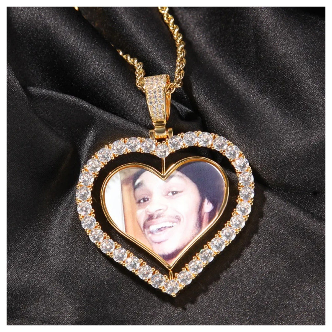 Rotating Heart Photo Pendant Necklace - Humble Legends